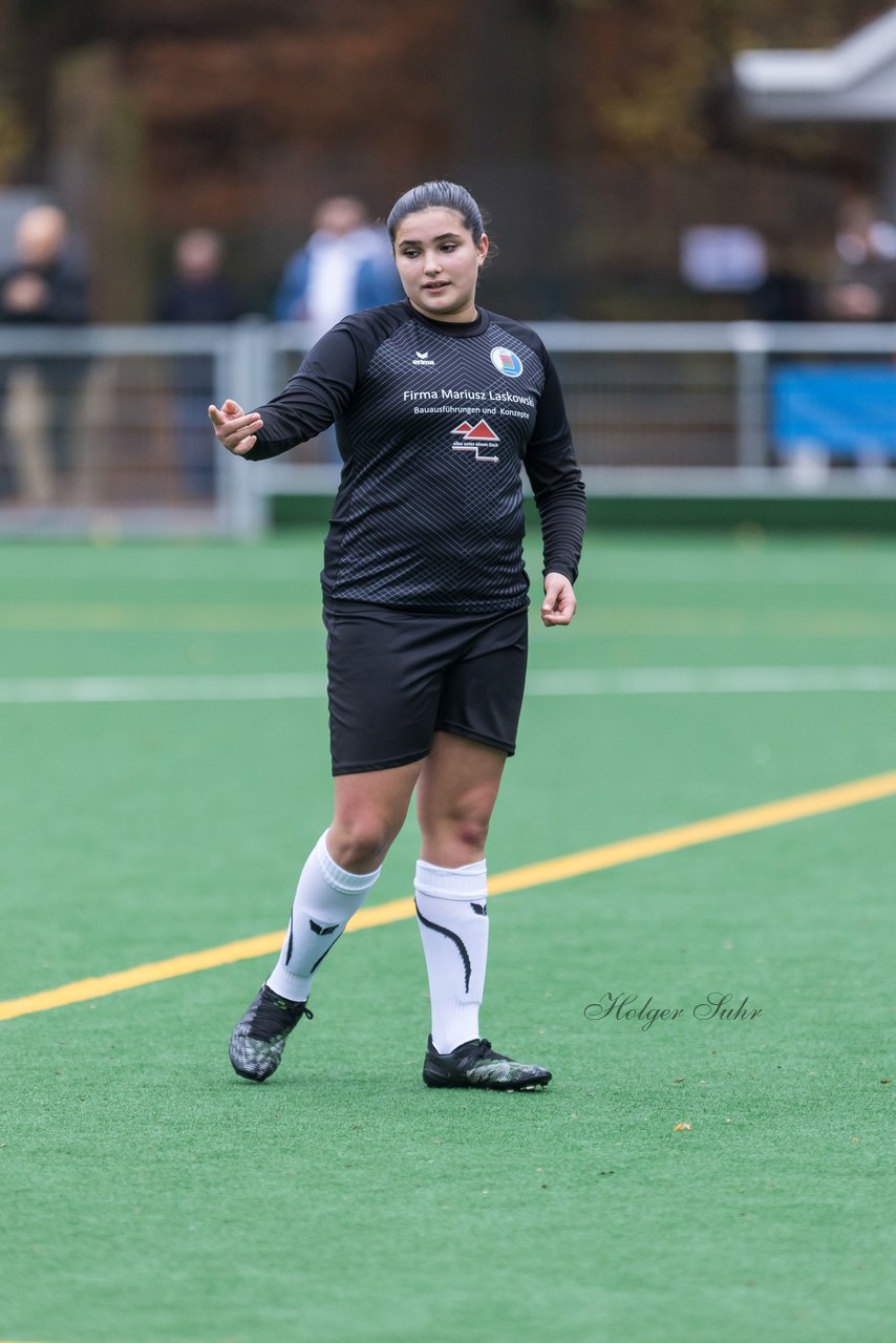 Bild 328 - wCJ VfL Pinneberg - Eimsbuettler TV : Ergebnis: 0:3